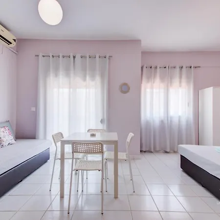 4 Apartments In Hanioti Exterior foto