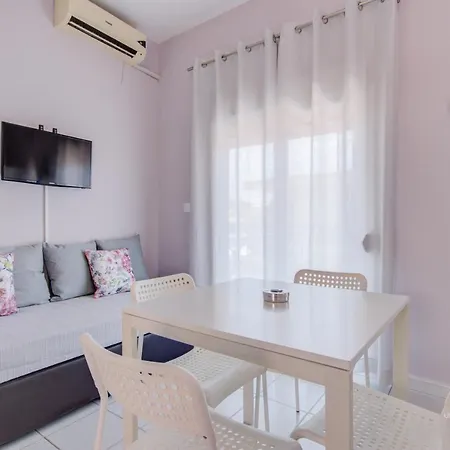 4 Apartments In Hanioti Exterior foto