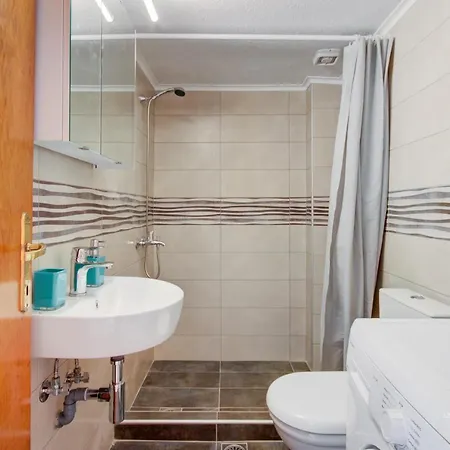 4 Apartments In Hanioti Exterior foto