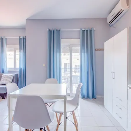 4 Apartments In Hanioti Exterior foto