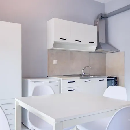 4 Apartments In Hanioti Exterior foto