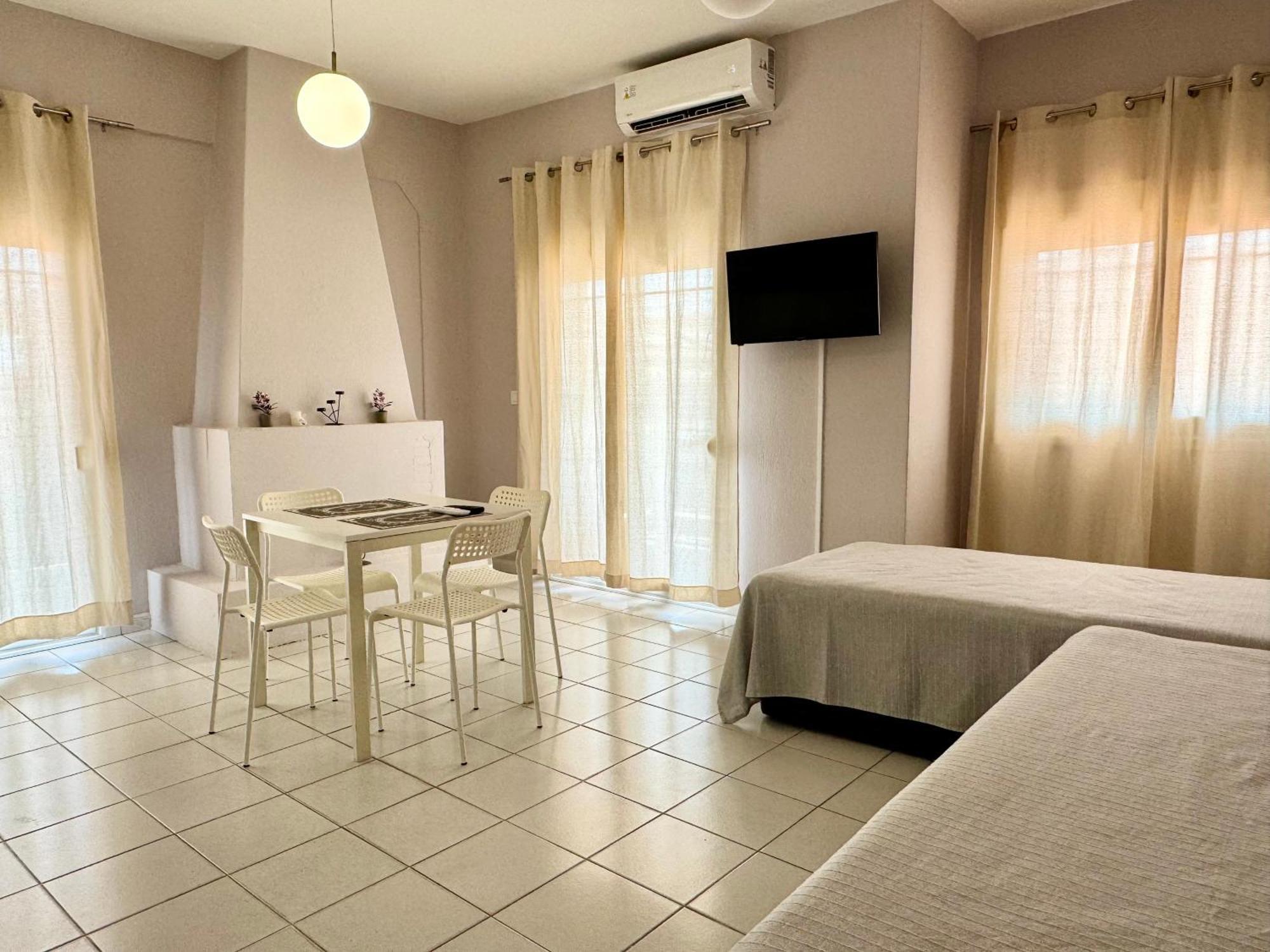 Apartment 4 In *